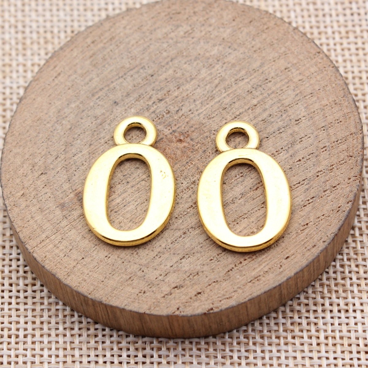 10 個 26x16mm アンティークゴールドカラー番号 0 - Vintage Fashion Stores のレビューと価格