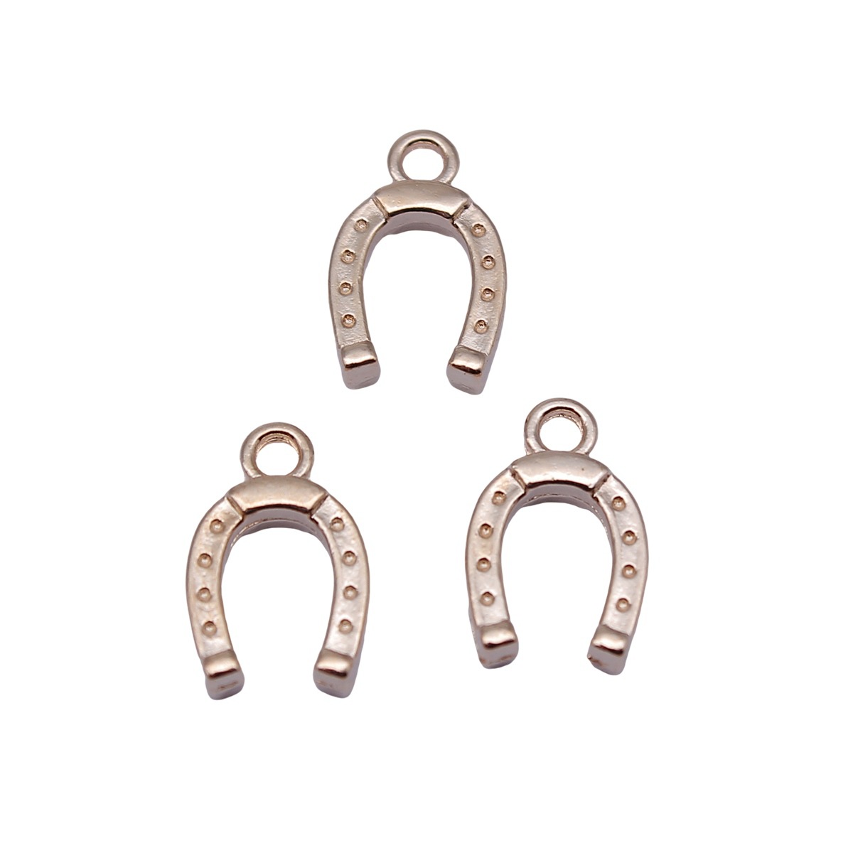 40個 14x9mm(0.55x0.35インチ) 3色 馬蹄 - Vintage Fashion Stores のレビューと価格